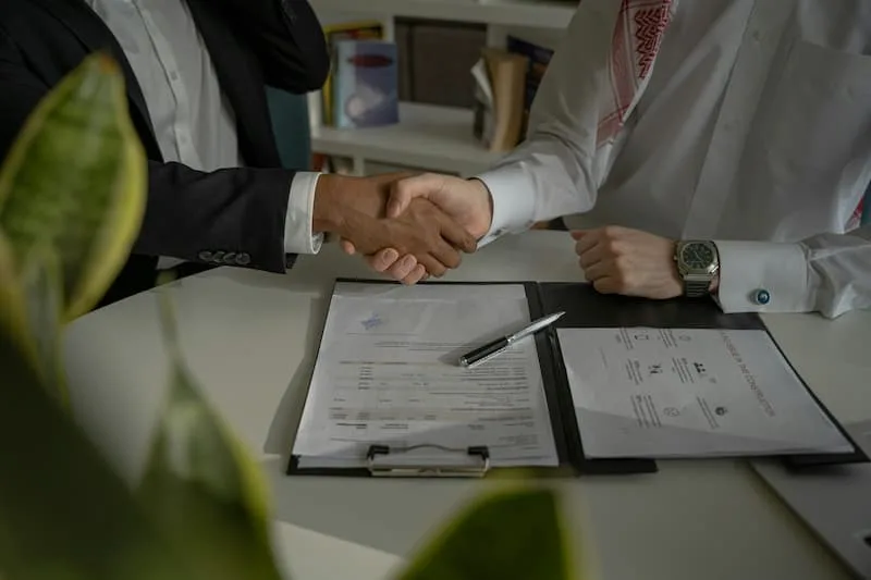چرا به وکیل نیاز داریم